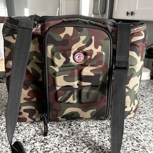 6 PACK FOOD COOLER  FLAG NOR FAIL